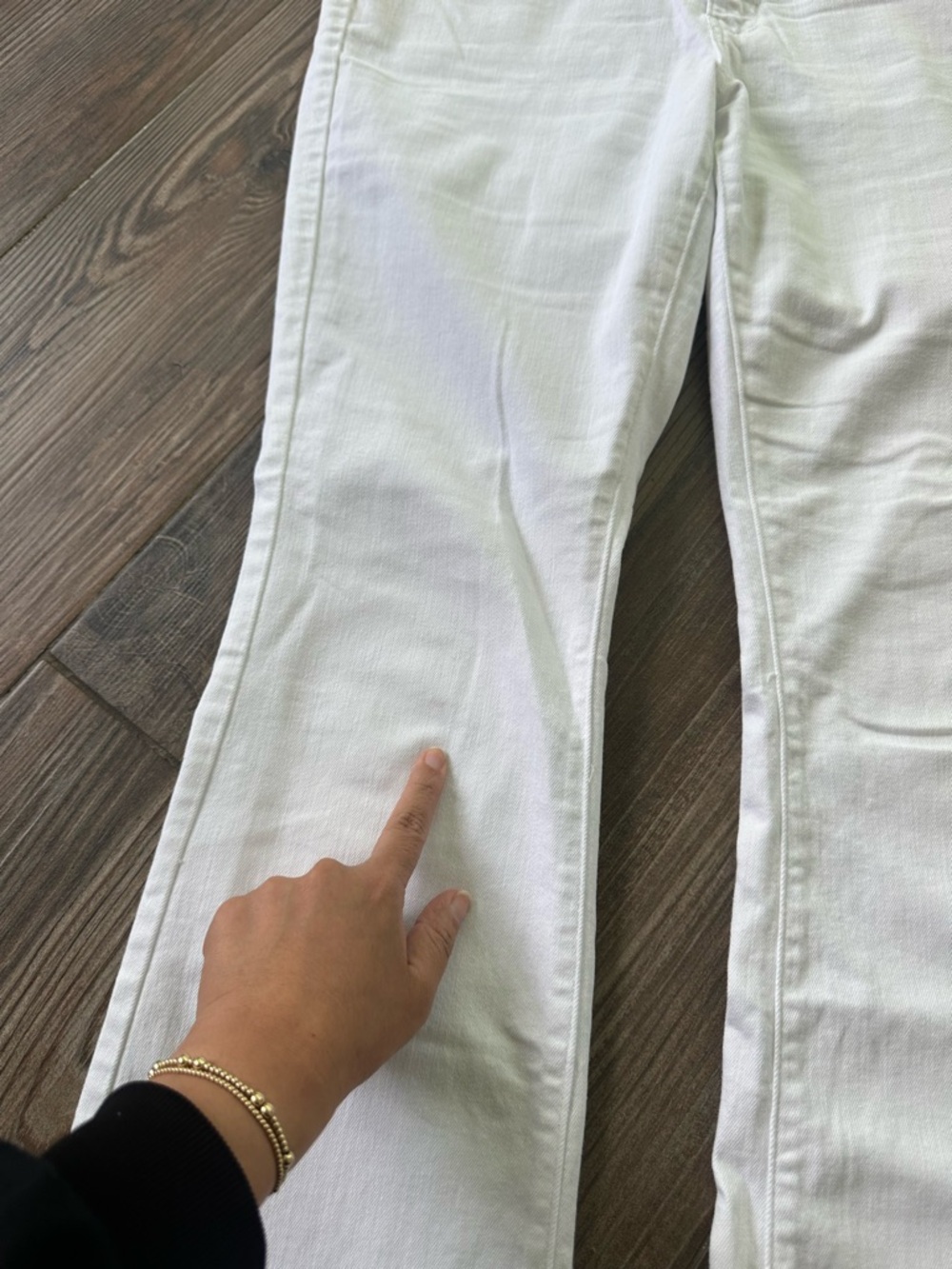 Levi's White Mid-Rise BootCut Flare Jeans - Picture 14 of 15